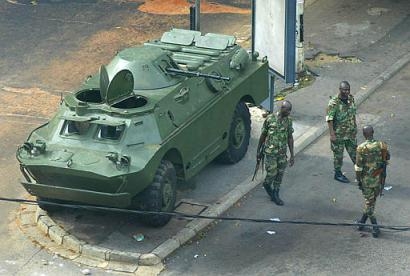 Ouest ivoirien: tirs à l`arme lourde dans la ville stratégique de Duékoué